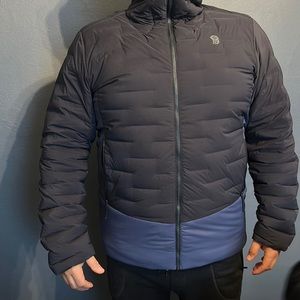 Men’s Mountain Hardware Down Jacket